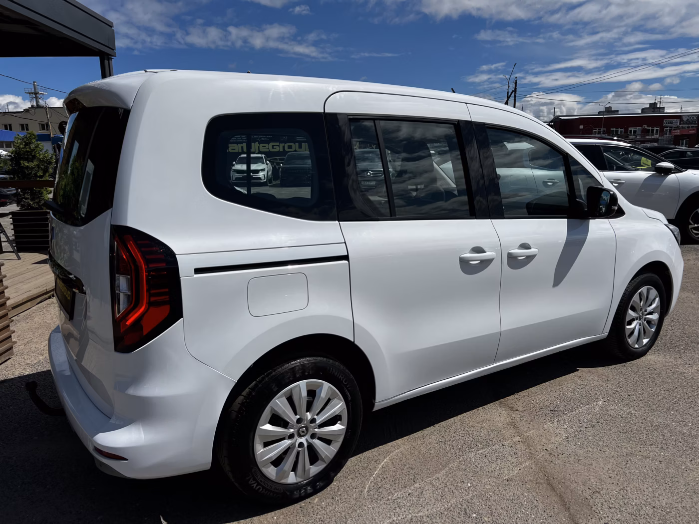 Renault Kangoo фото 7