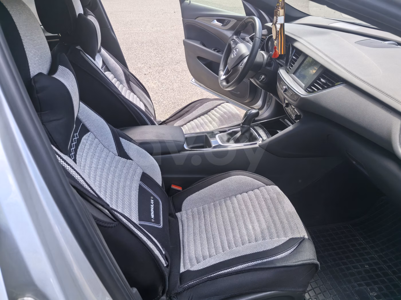 Opel Insignia фото 14