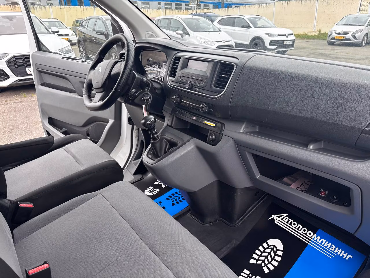 Peugeot Expert фото 10