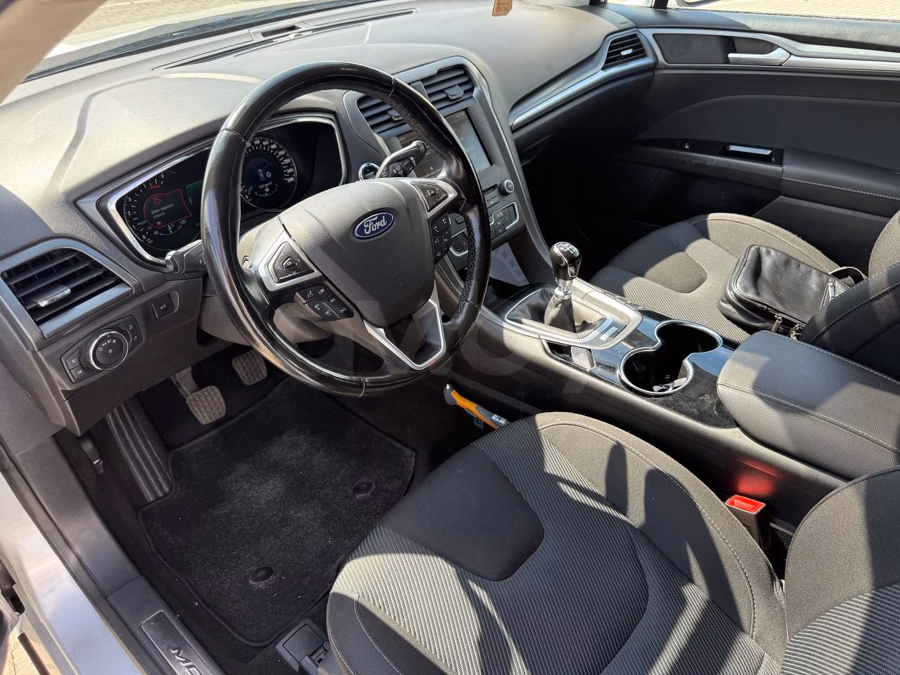 Ford Mondeo фото 7