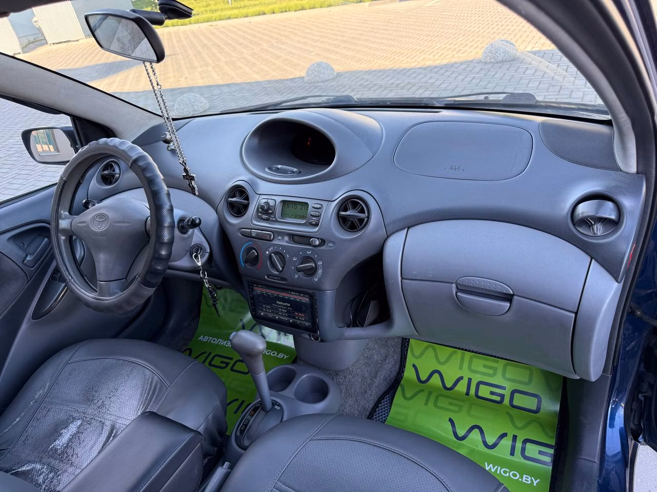 Toyota Yaris фото 18