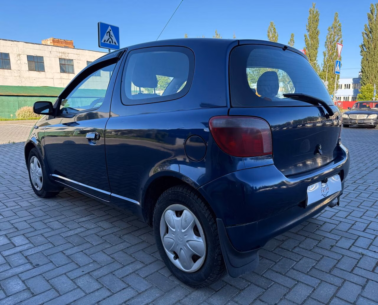 Toyota Yaris фото 5