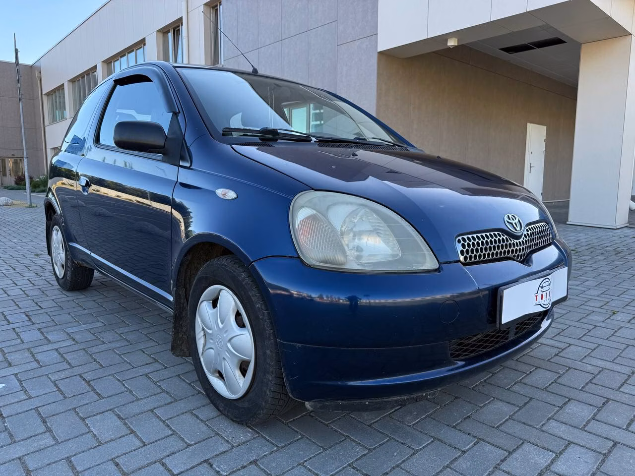 Toyota Yaris фото 11