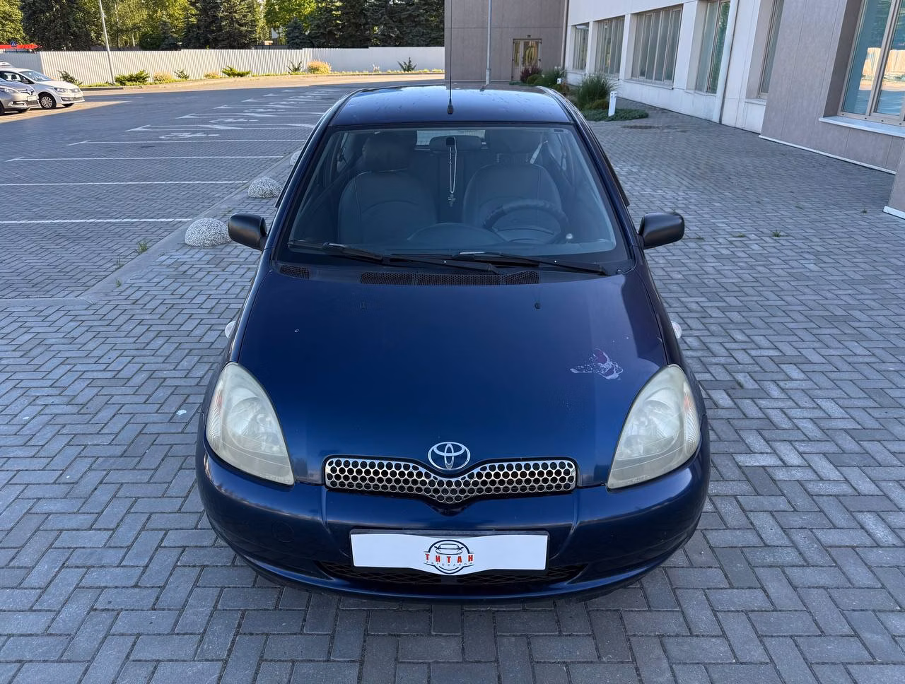 Toyota Yaris фото 13