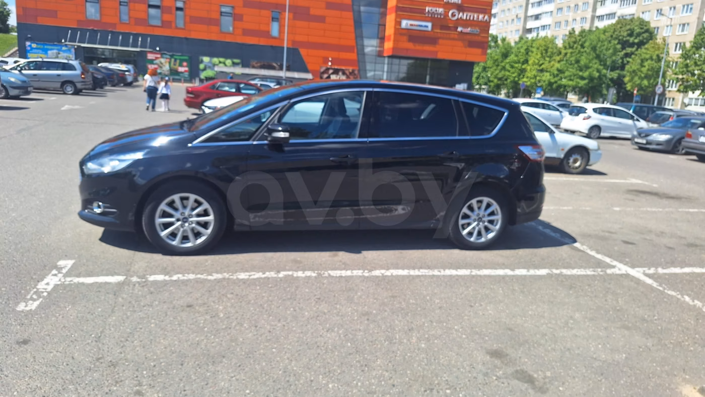 Ford S-MAX фото 3
