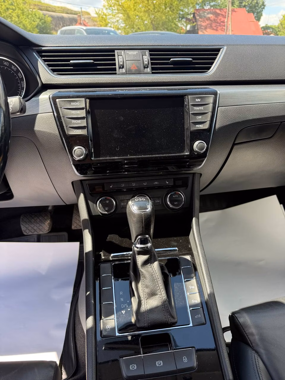 Skoda Superb фото 11