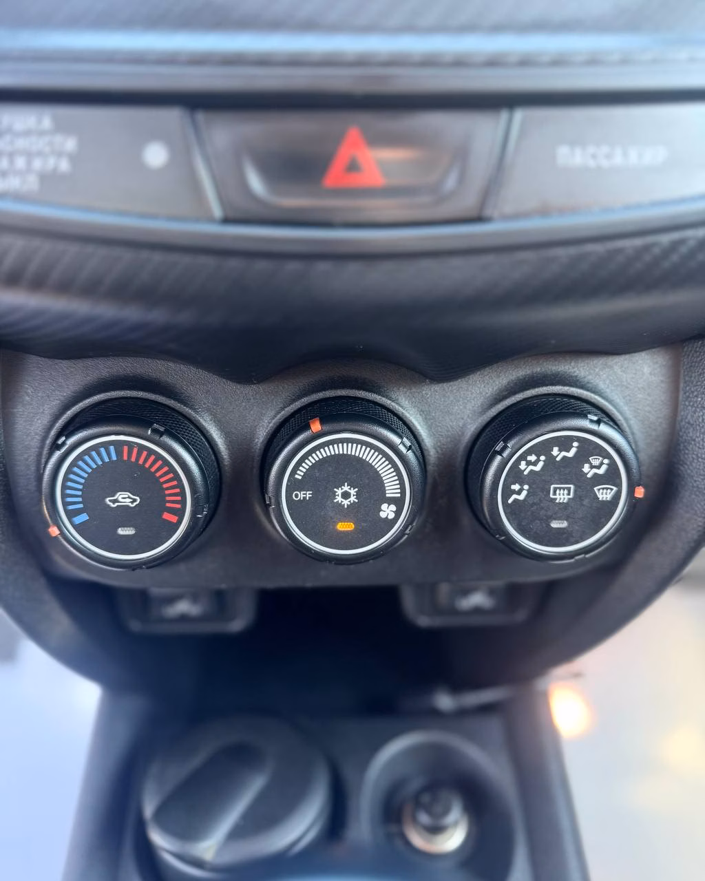 Mitsubishi ASX фото 18