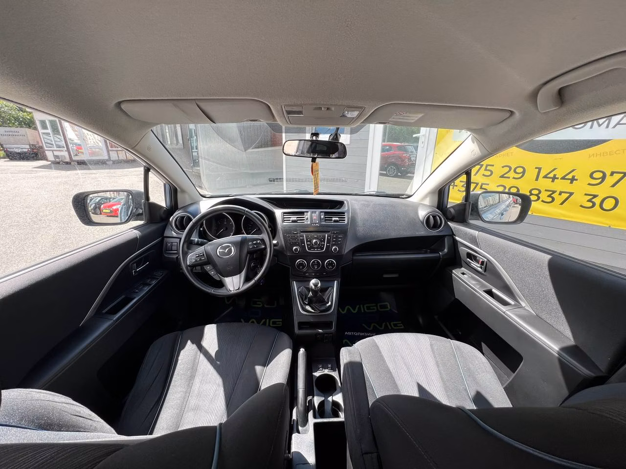 Mazda 5 фото 18