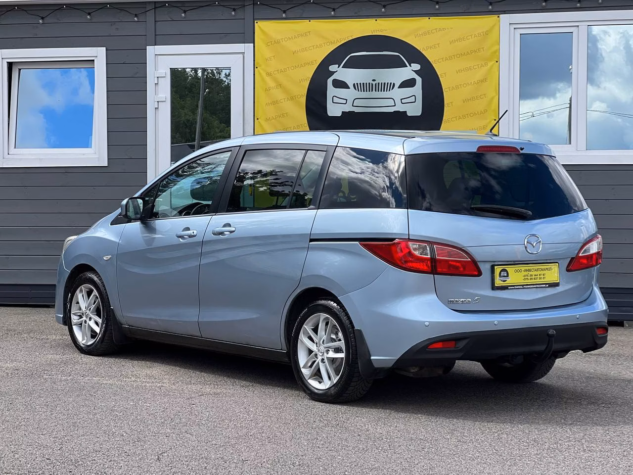 Mazda 5 фото 8