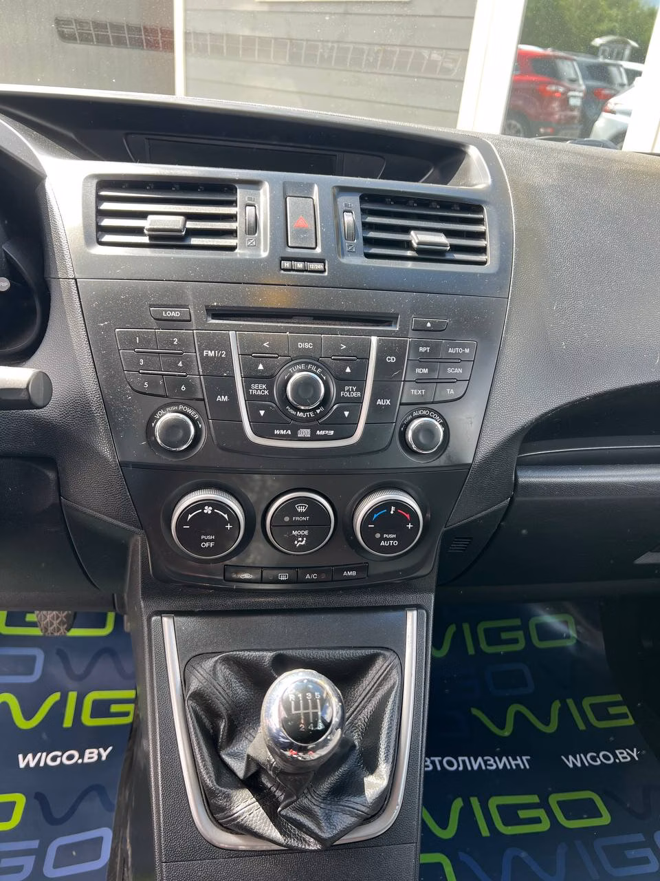 Mazda 5 фото 17