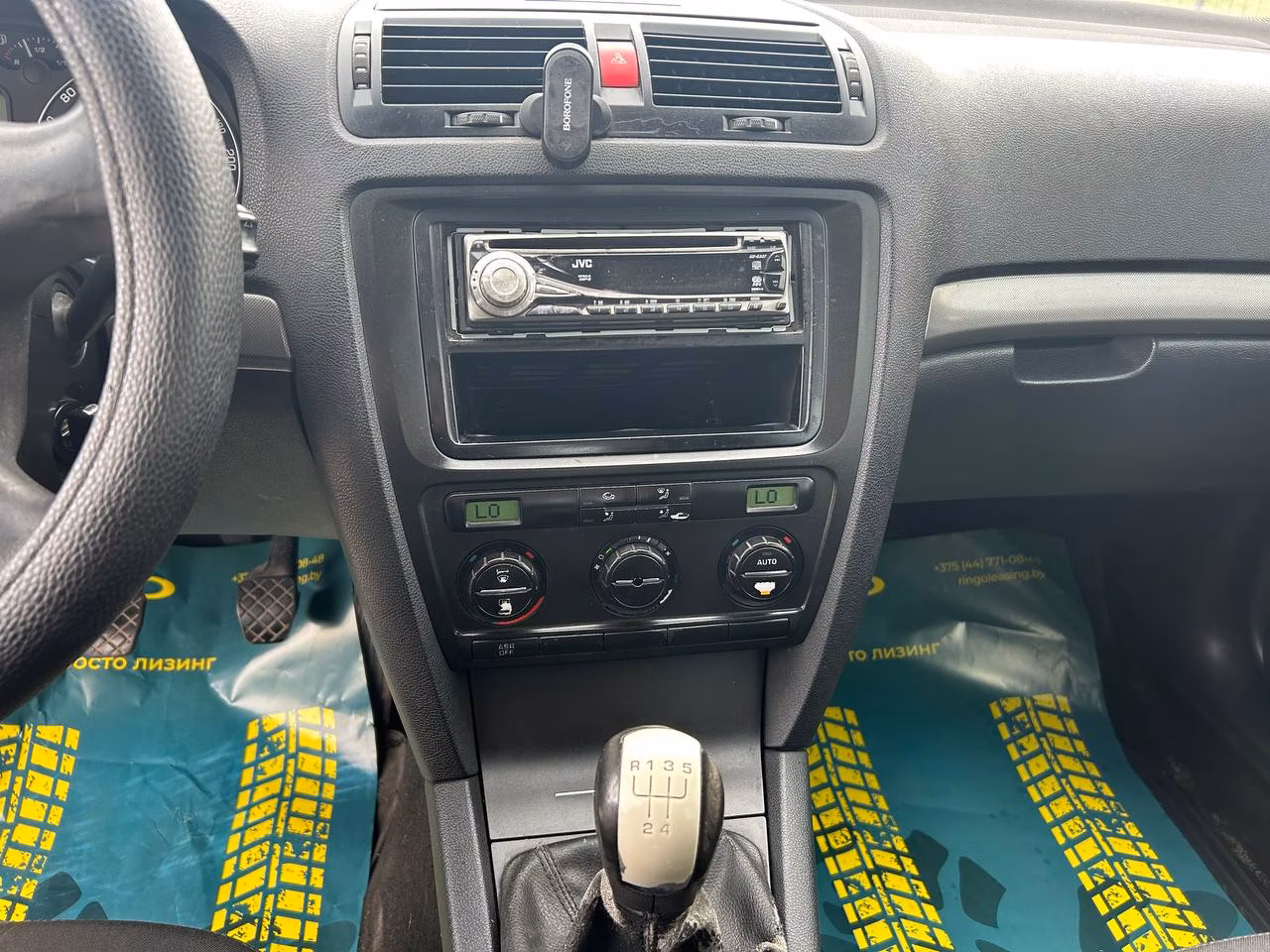 Skoda Octavia фото 11