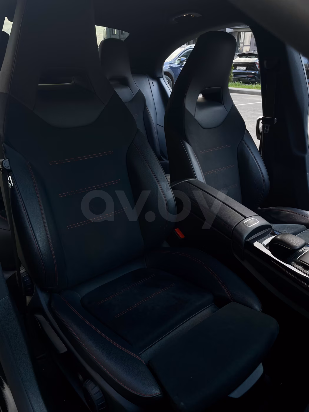 Mercedes-Benz CLA фото 9