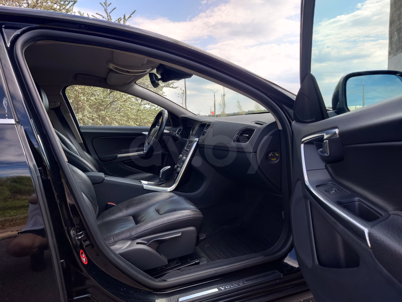 Volvo S60 фото 13