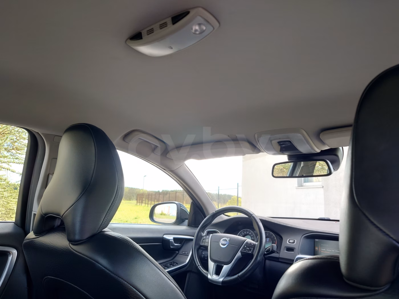 Volvo S60 фото 16