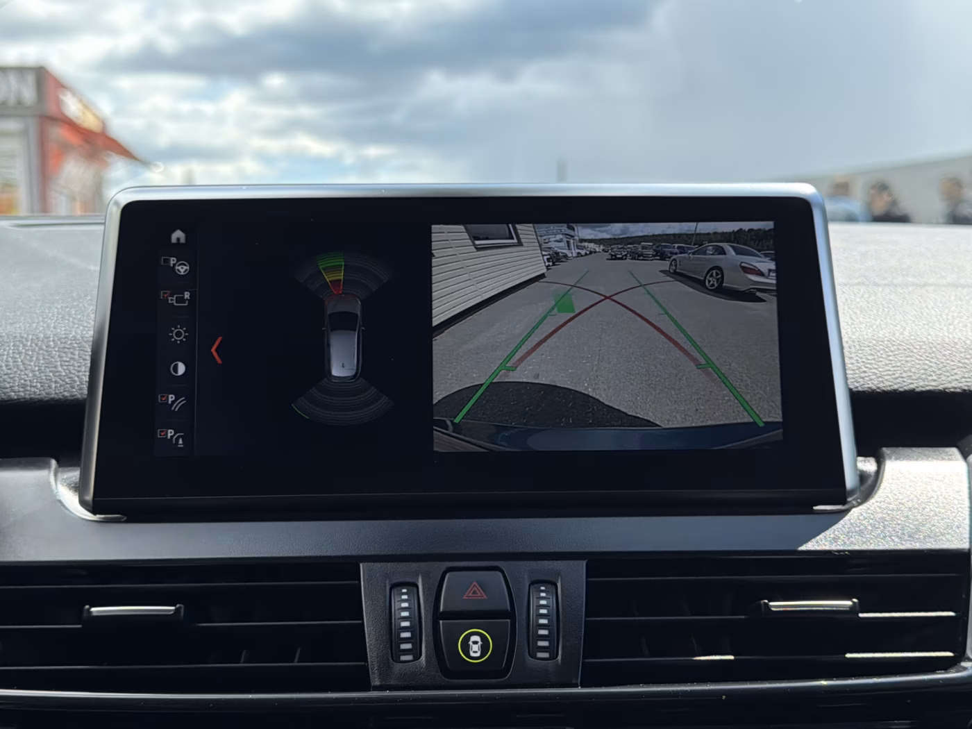 BMW 2 серия Active Tourer фото 16