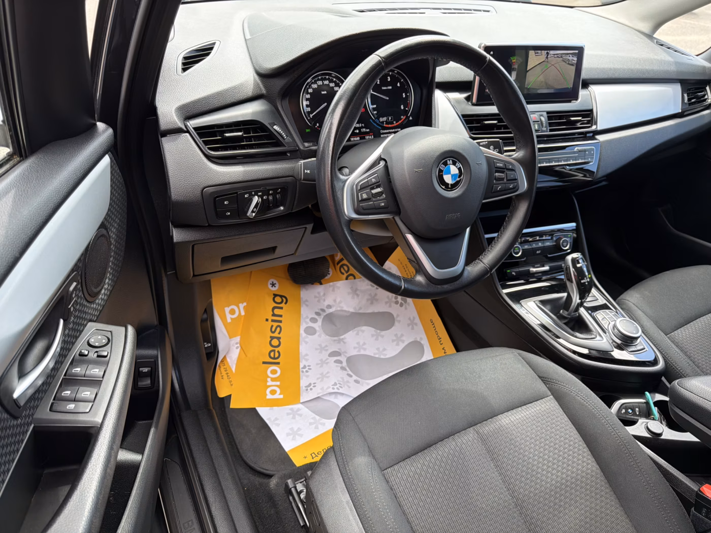 BMW 2 серия Active Tourer фото 9