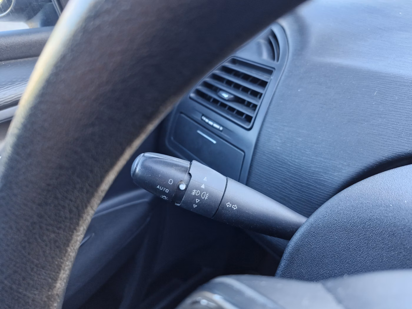 Citroen C4 фото 23