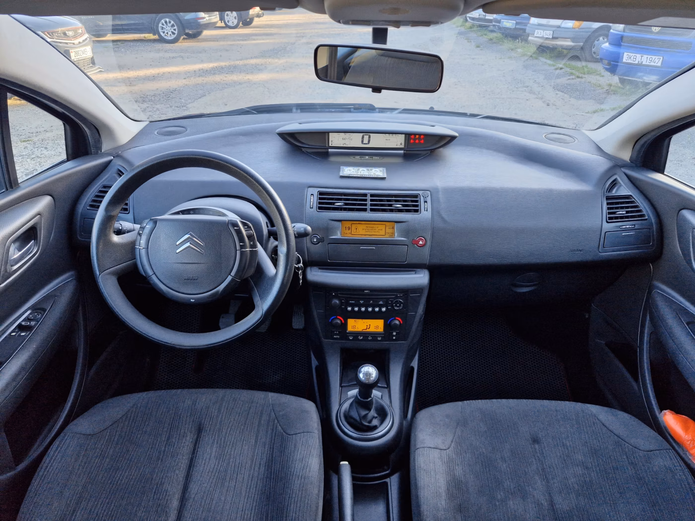 Citroen C4 фото 20