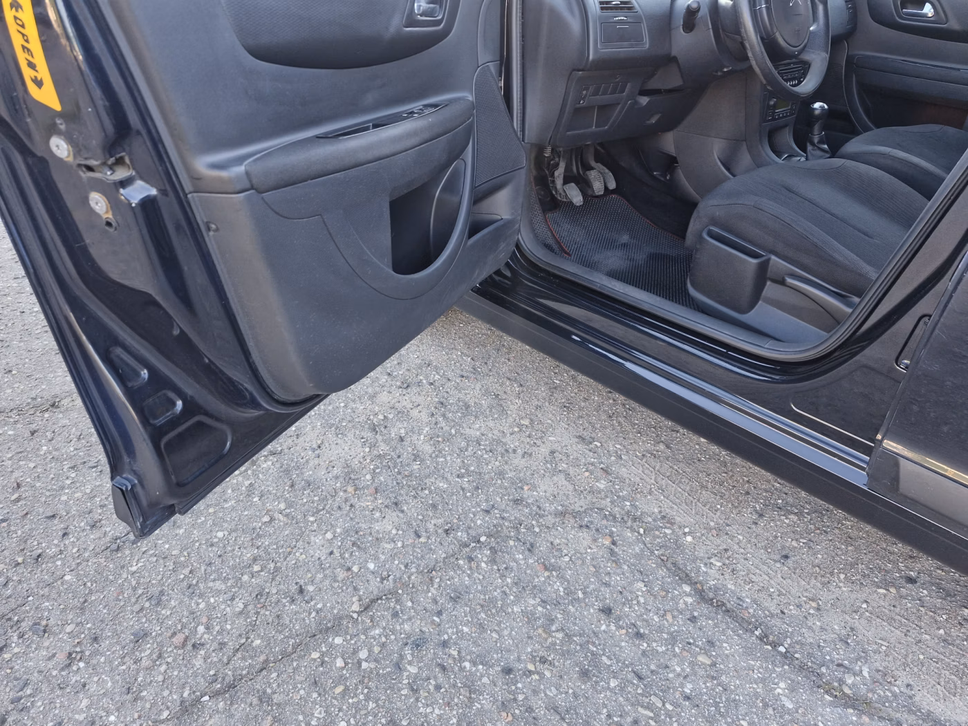 Citroen C4 фото 10