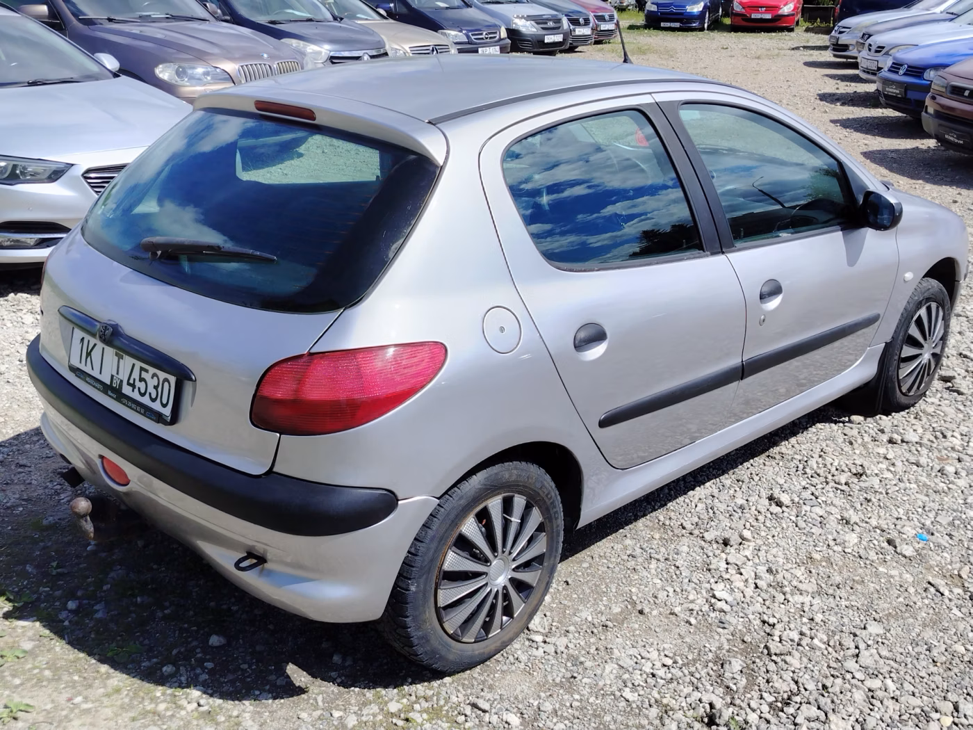 Peugeot 206 фото 6