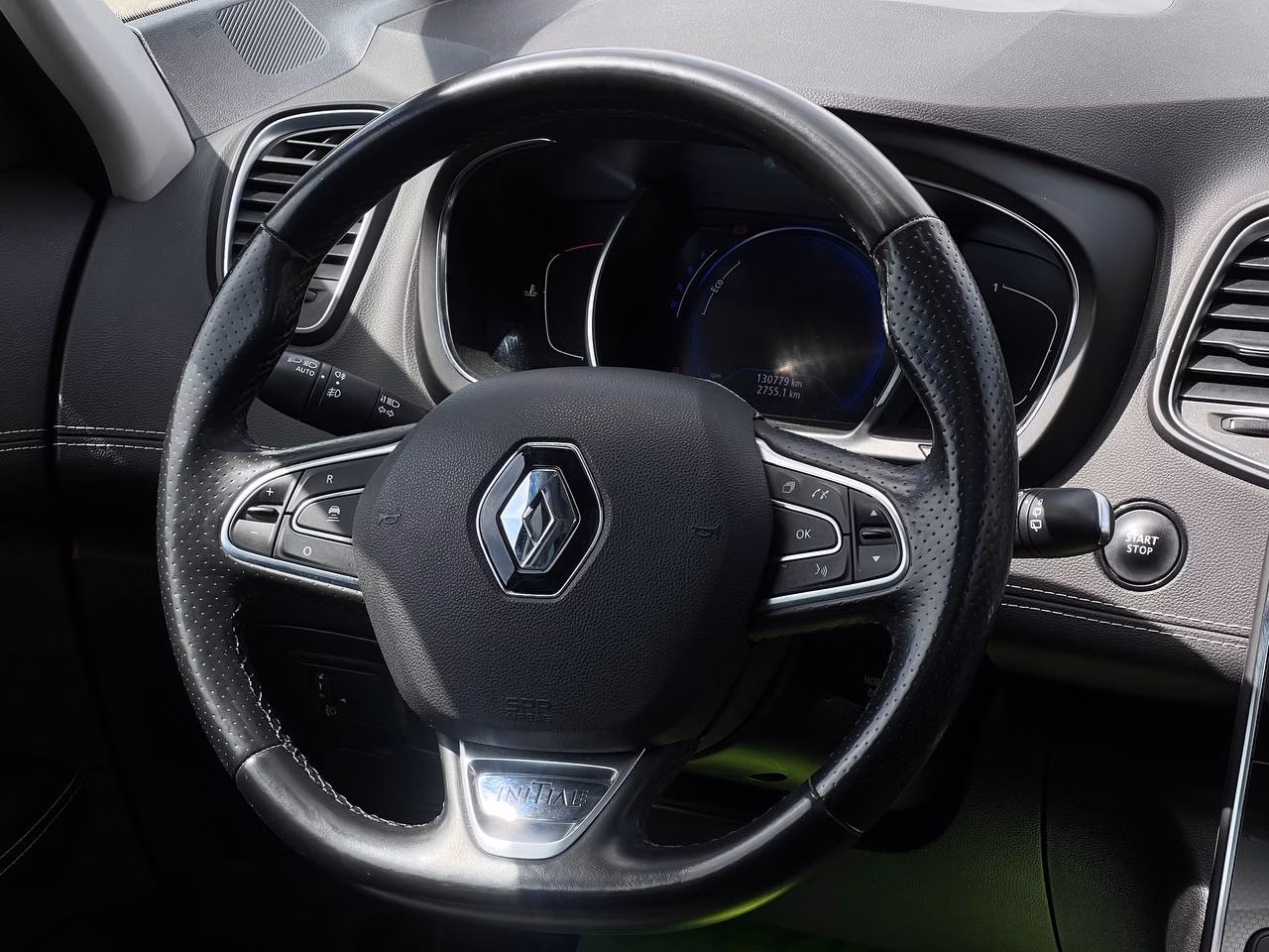 Renault Grand Scenic фото 15