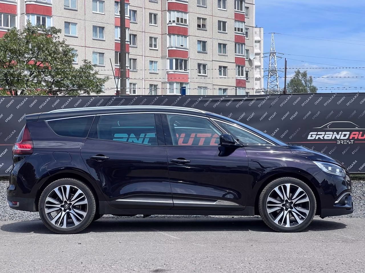 Renault Grand Scenic фото 6