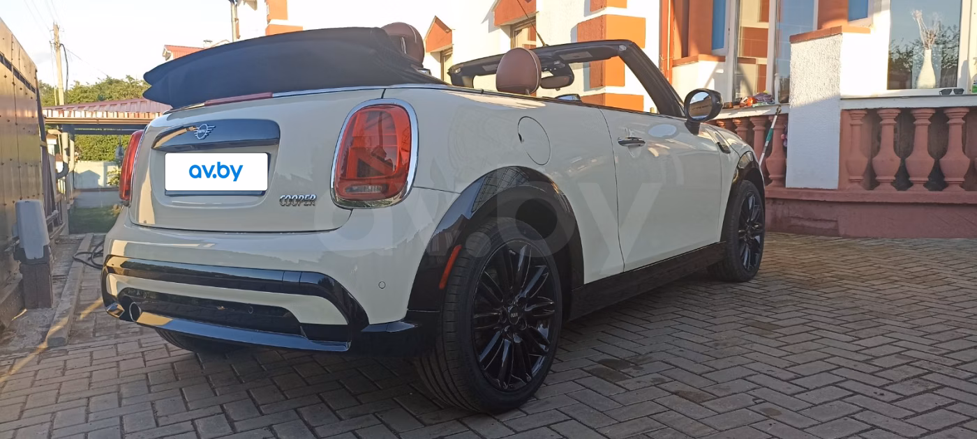 MINI Cabrio фото 4