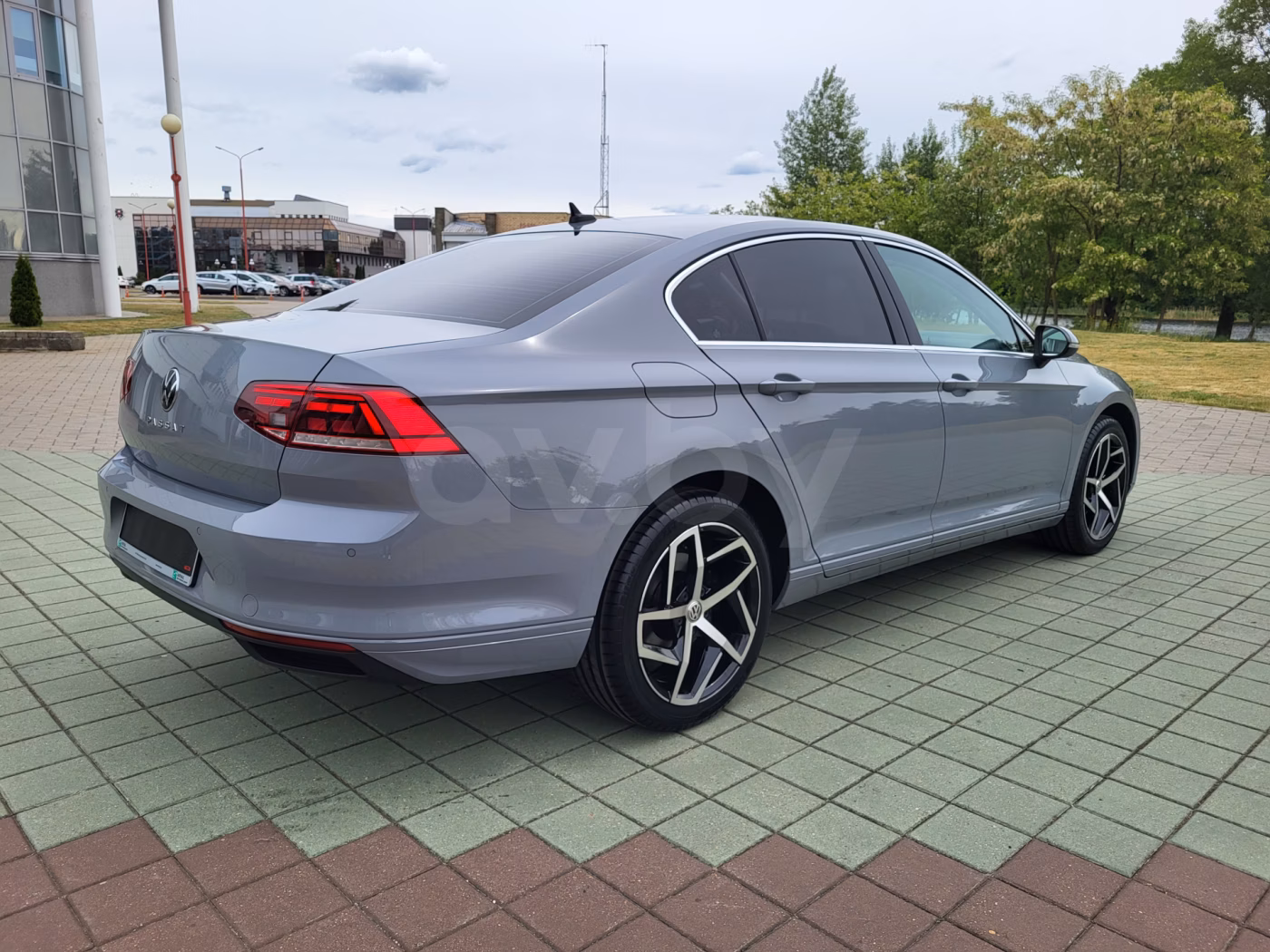 Volkswagen Passat фото 7