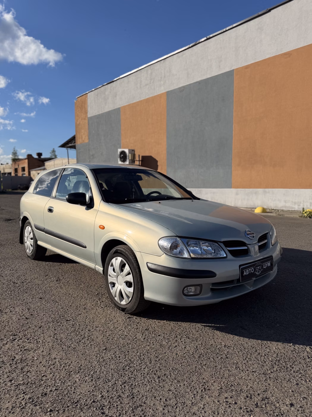 Nissan Almera фото 4