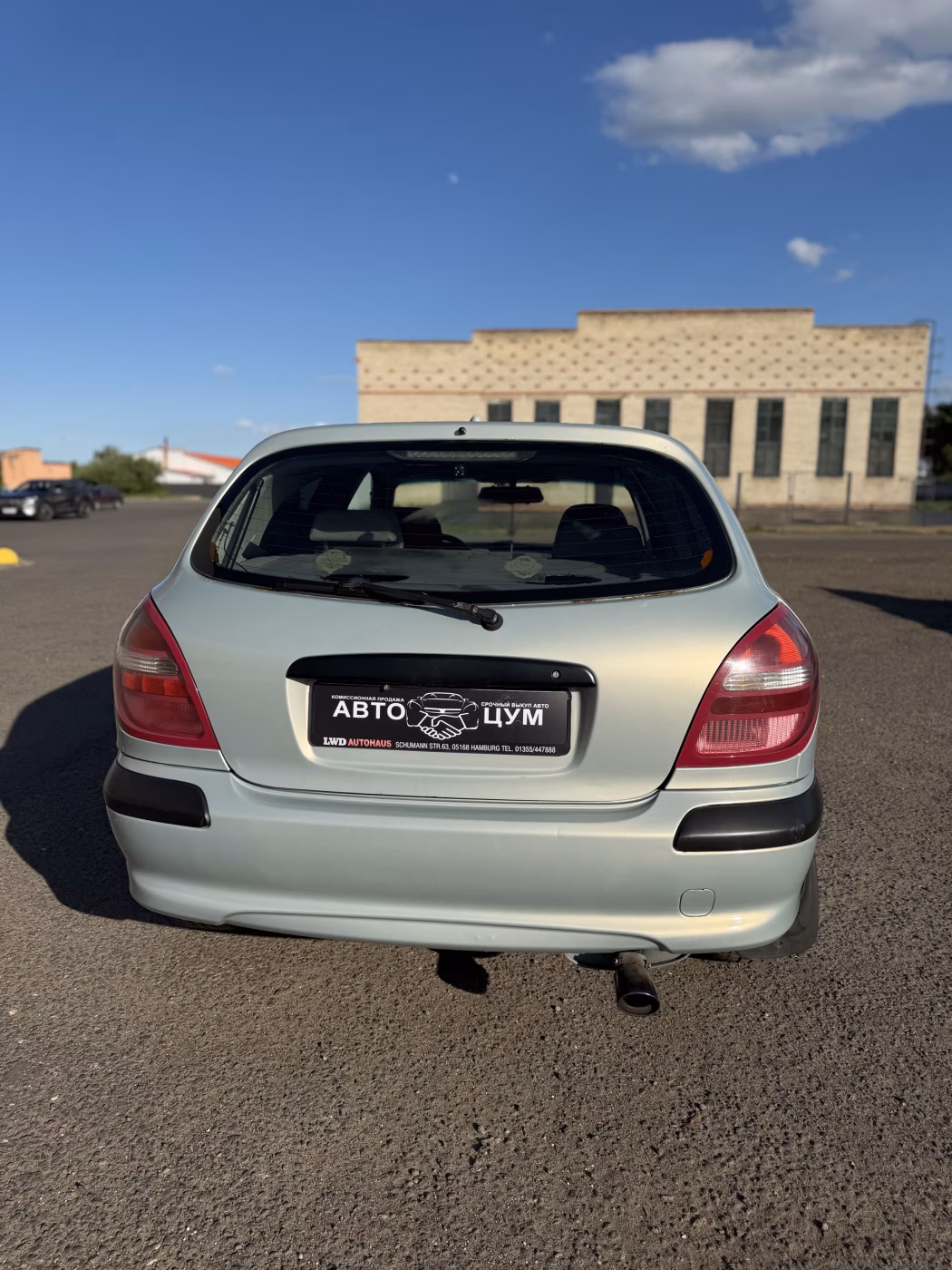Nissan Almera фото 11