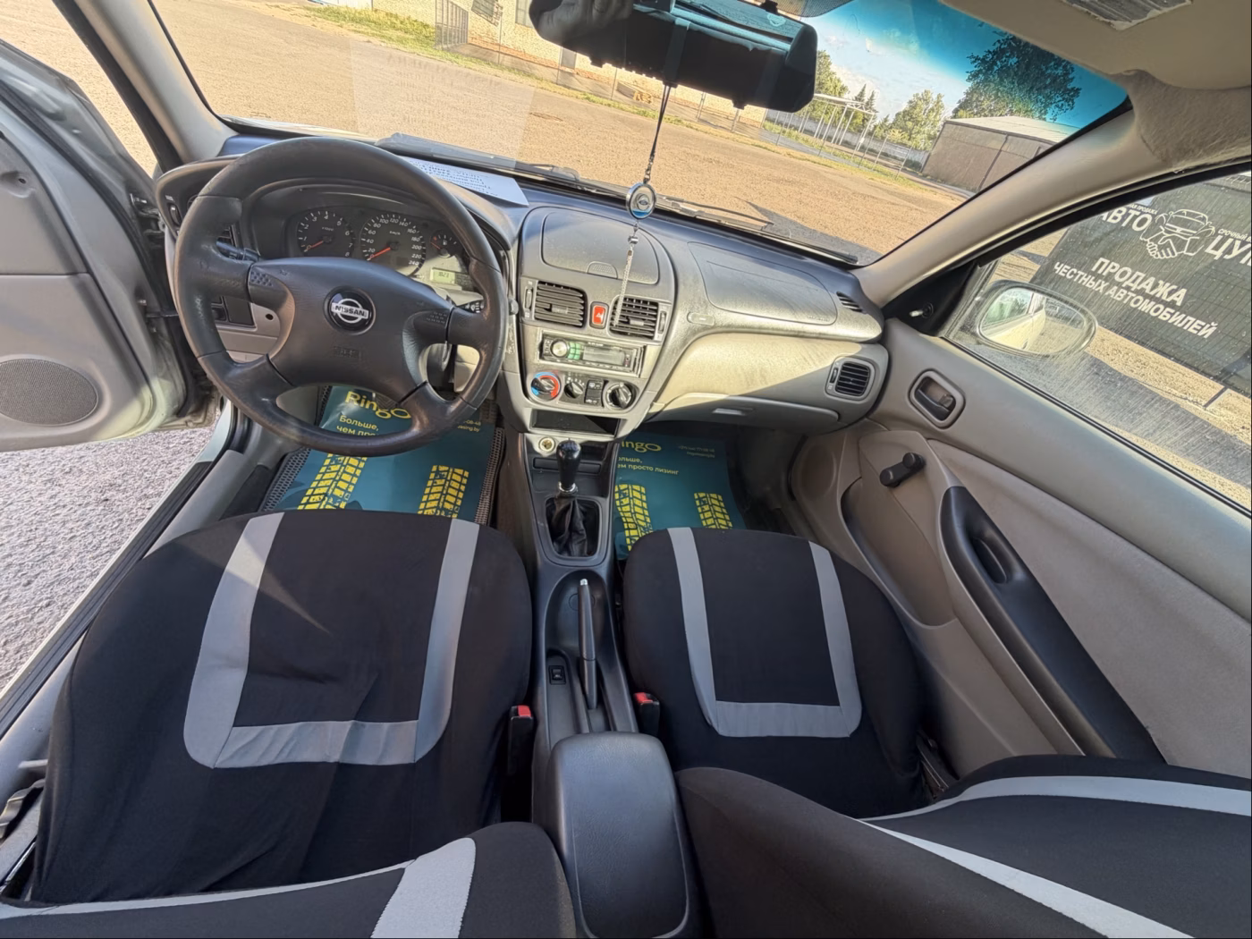 Nissan Almera фото 23