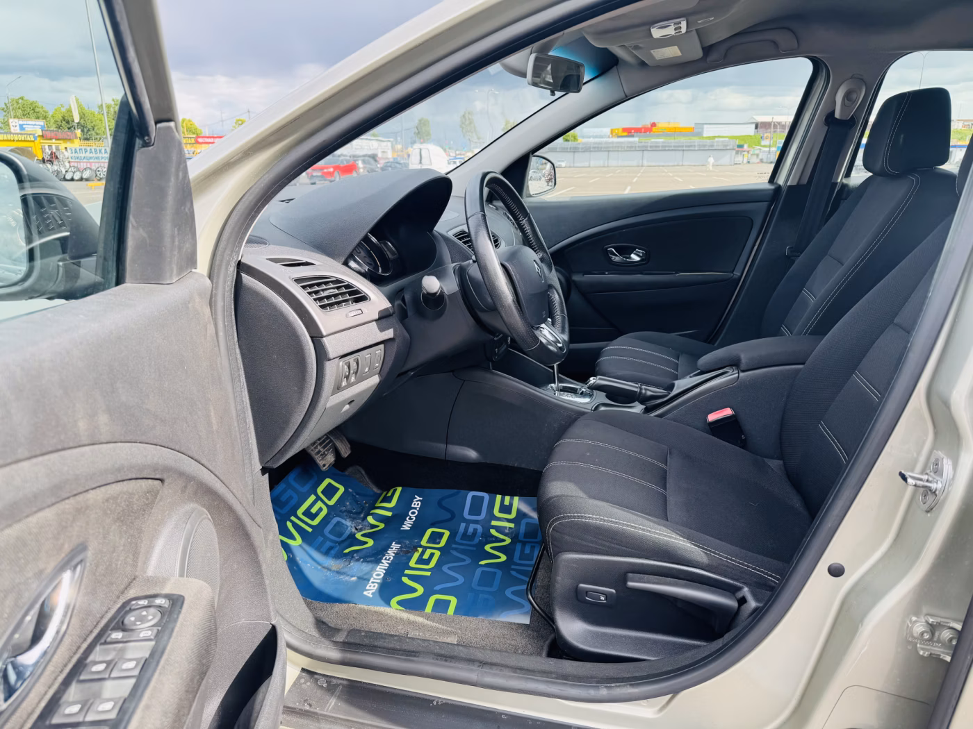 Renault Megane фото 5