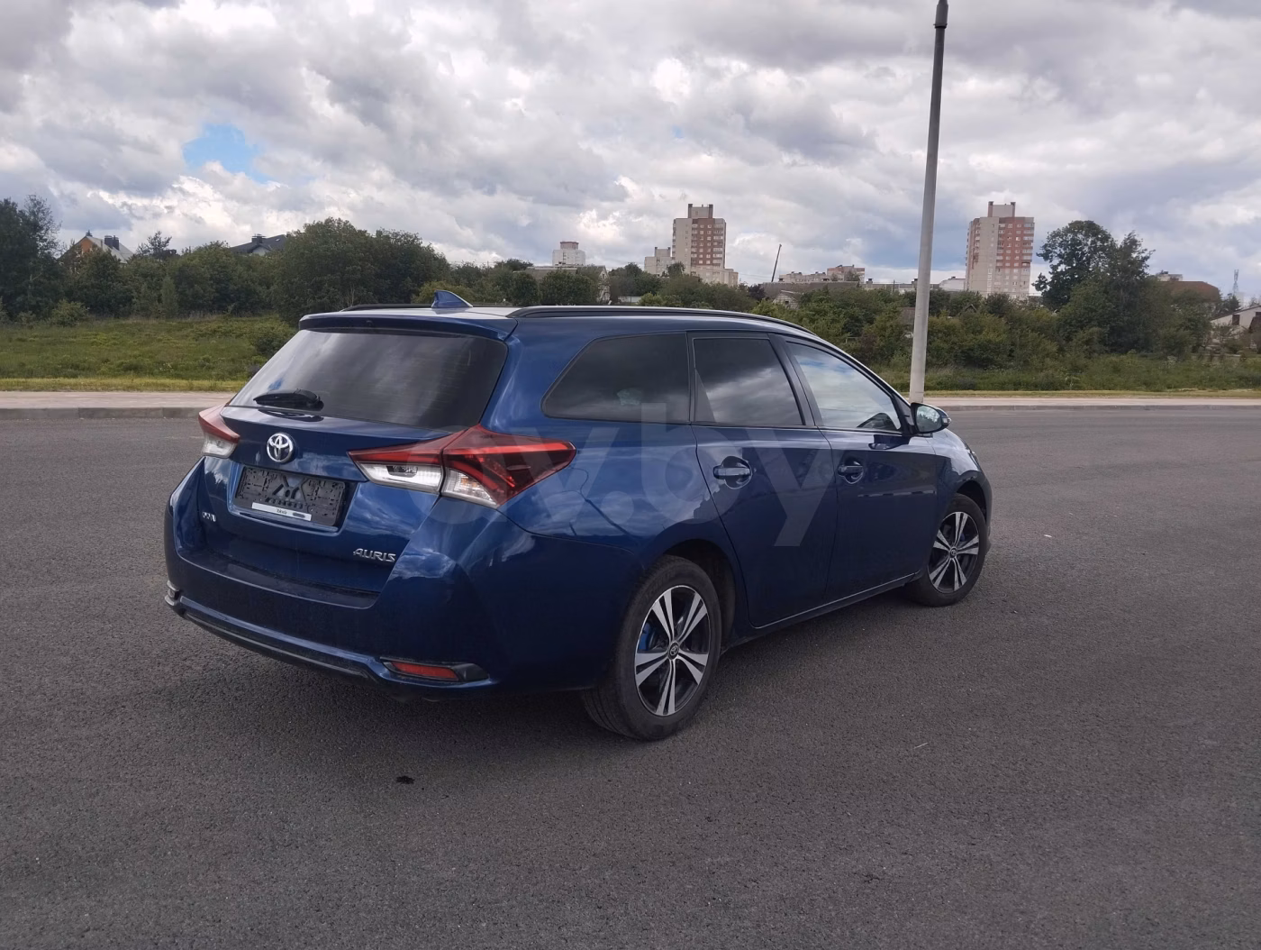 Toyota Auris фото 5