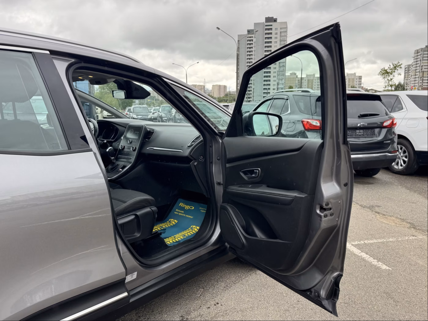 Renault Grand Scenic фото 18