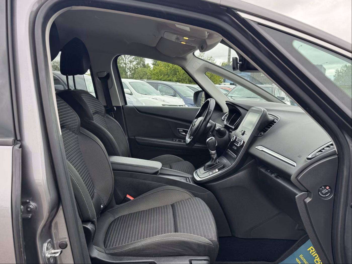 Renault Grand Scenic фото 19