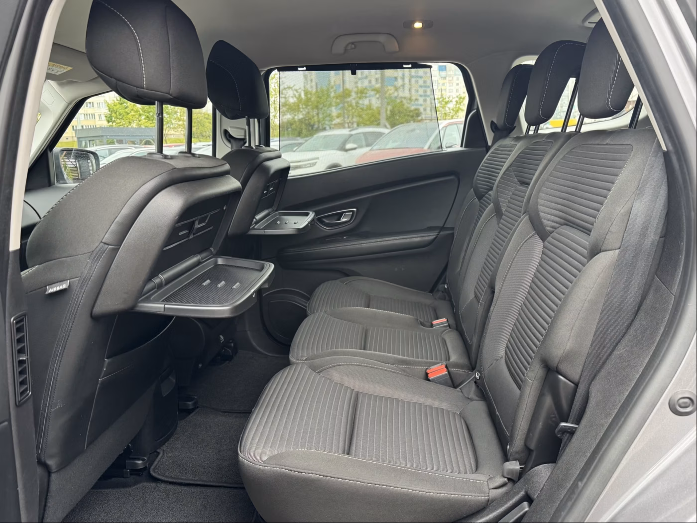Renault Grand Scenic фото 12