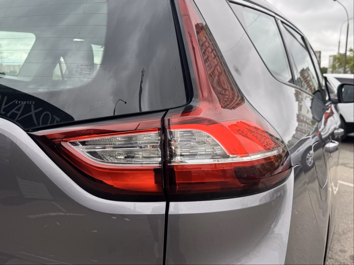 Renault Grand Scenic фото 23