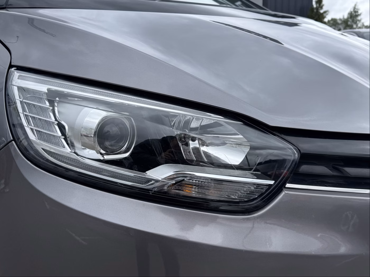 Renault Grand Scenic фото 20