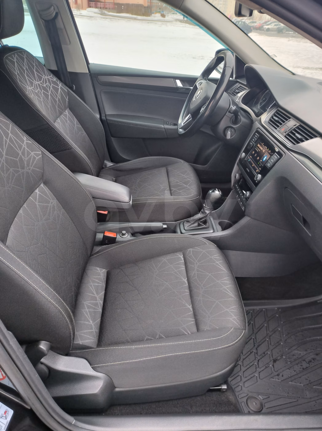 Skoda Rapid фото 22