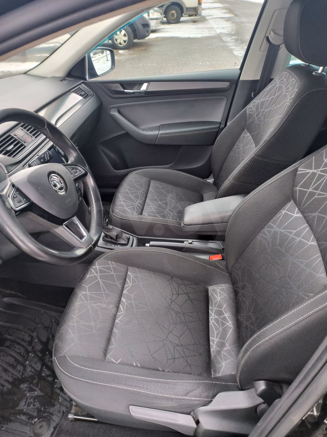 Skoda Rapid фото 15