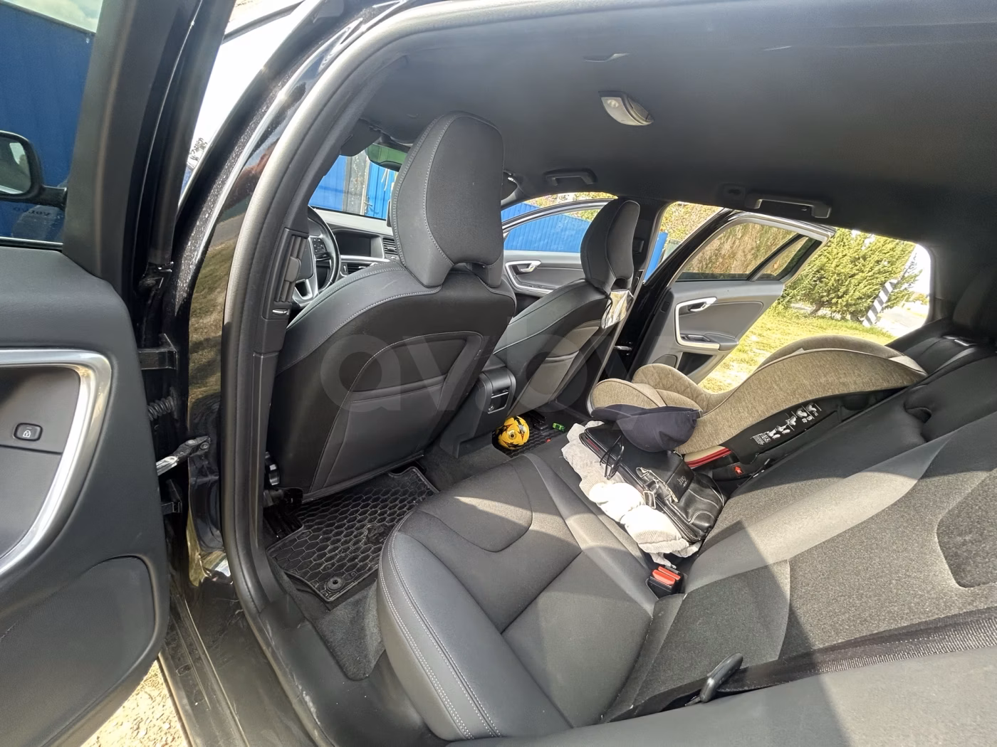 Volvo V60 фото 21