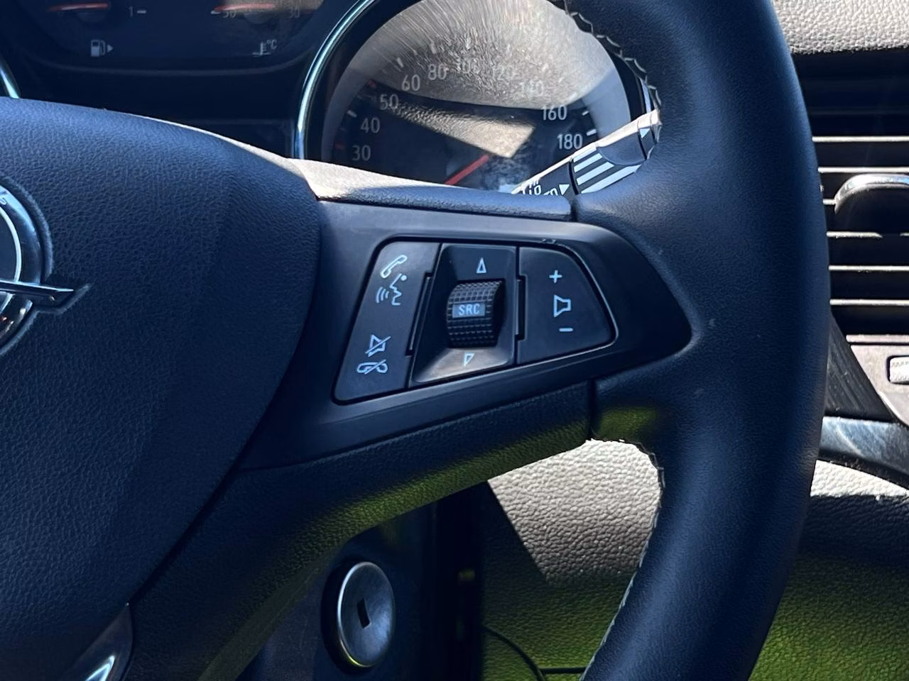 Opel Astra фото 16