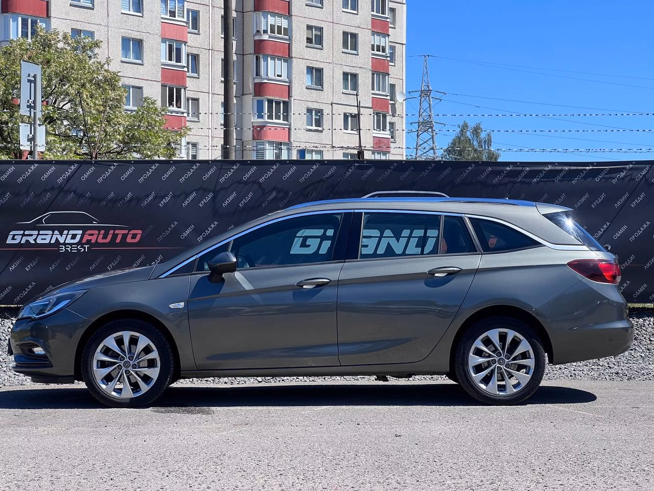 Opel Astra фото 5