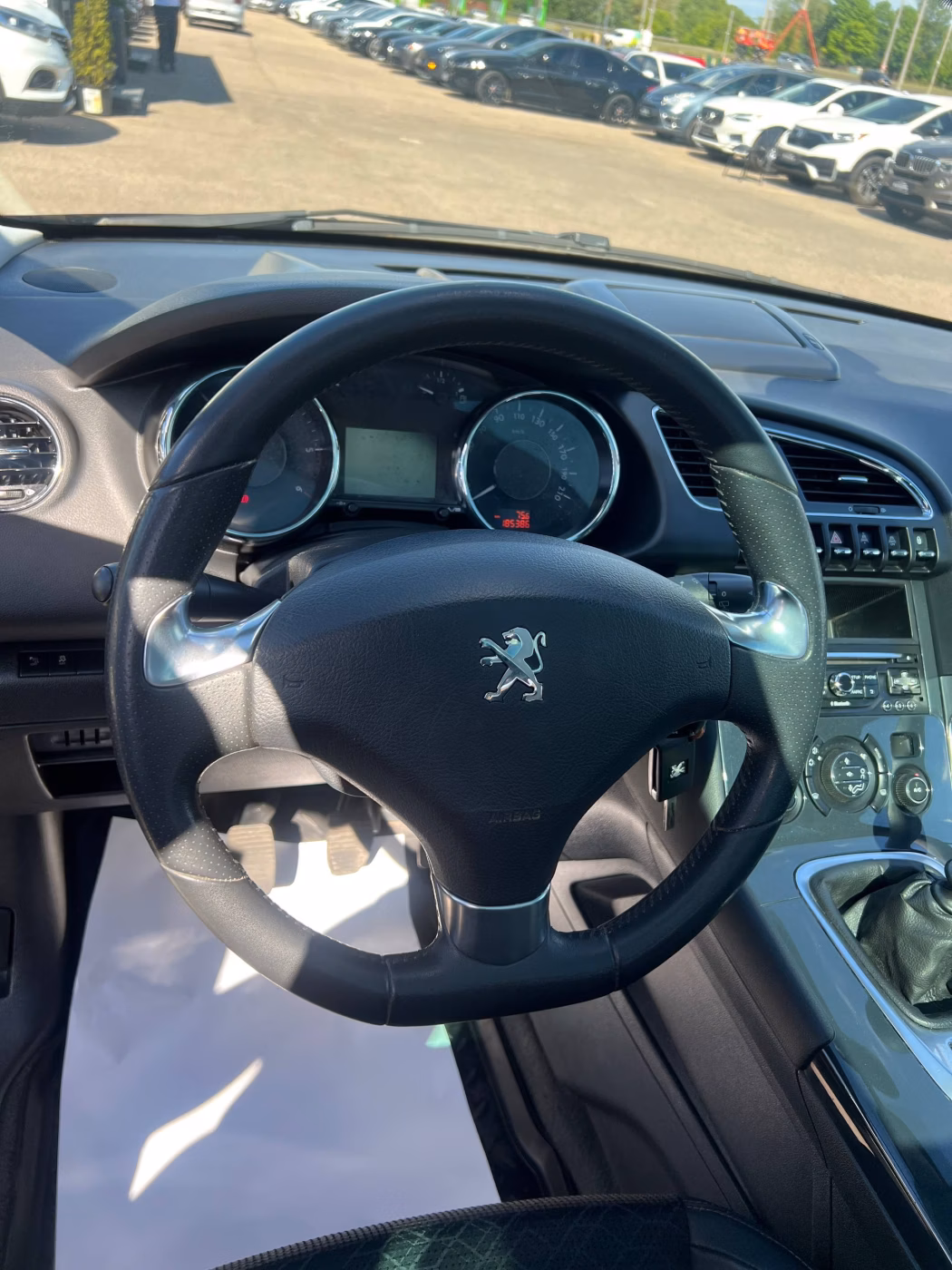 Peugeot 3008 фото 10