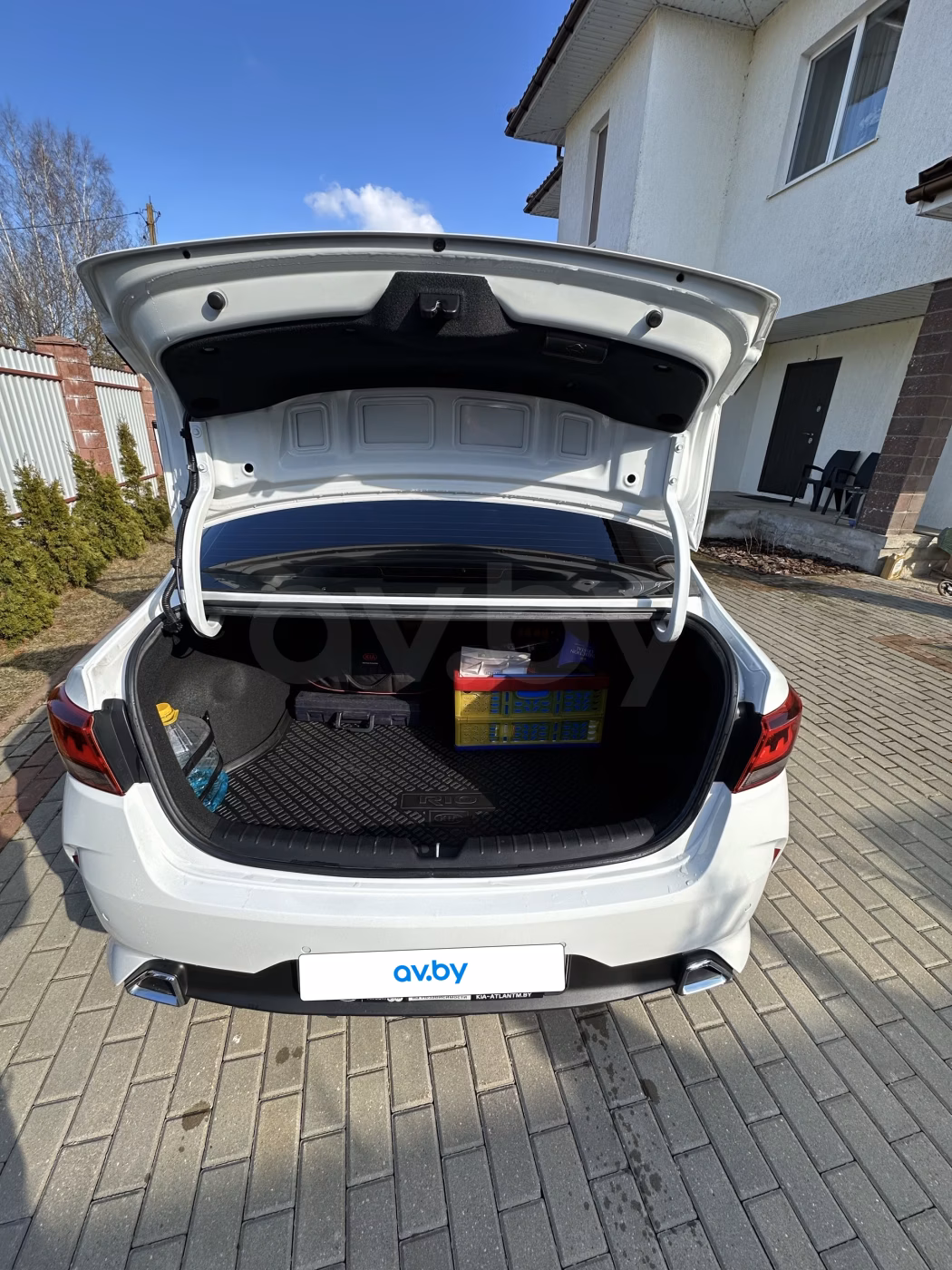 Kia Rio фото 10