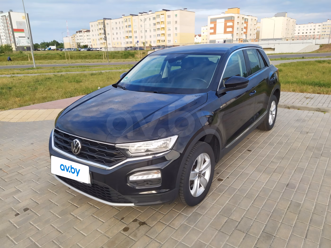 Volkswagen T-Roc фото 4