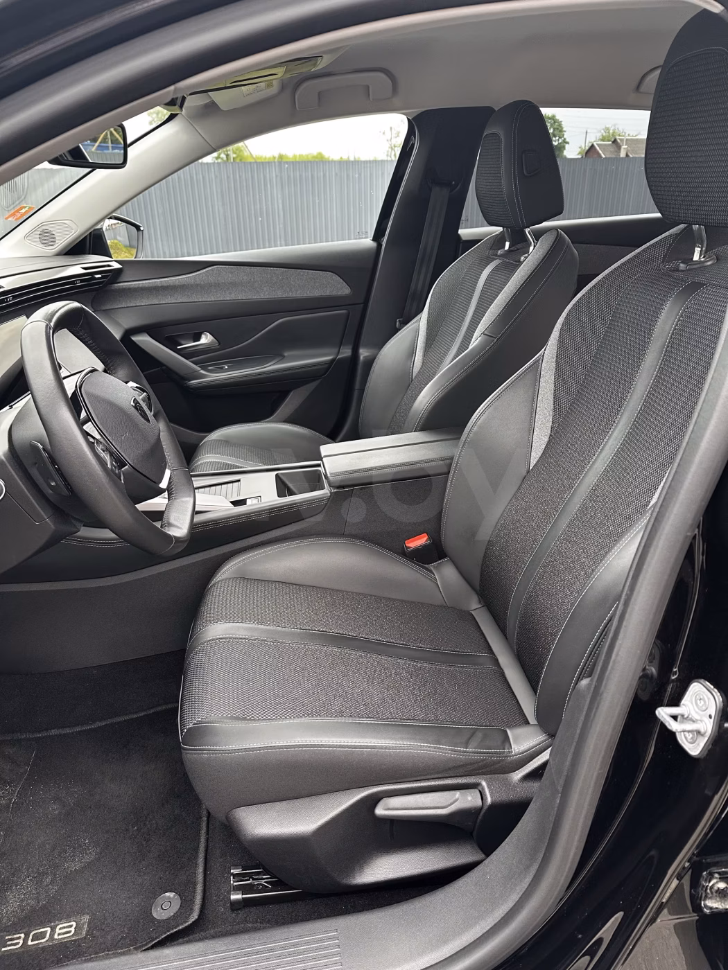 Peugeot 308 фото 17