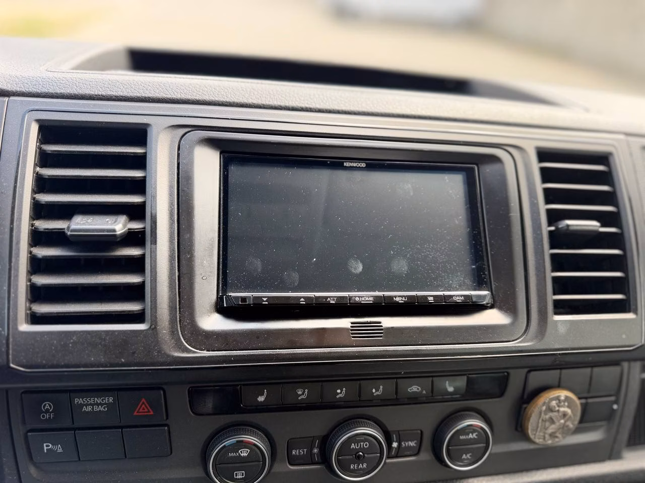 Volkswagen Caravelle фото 16