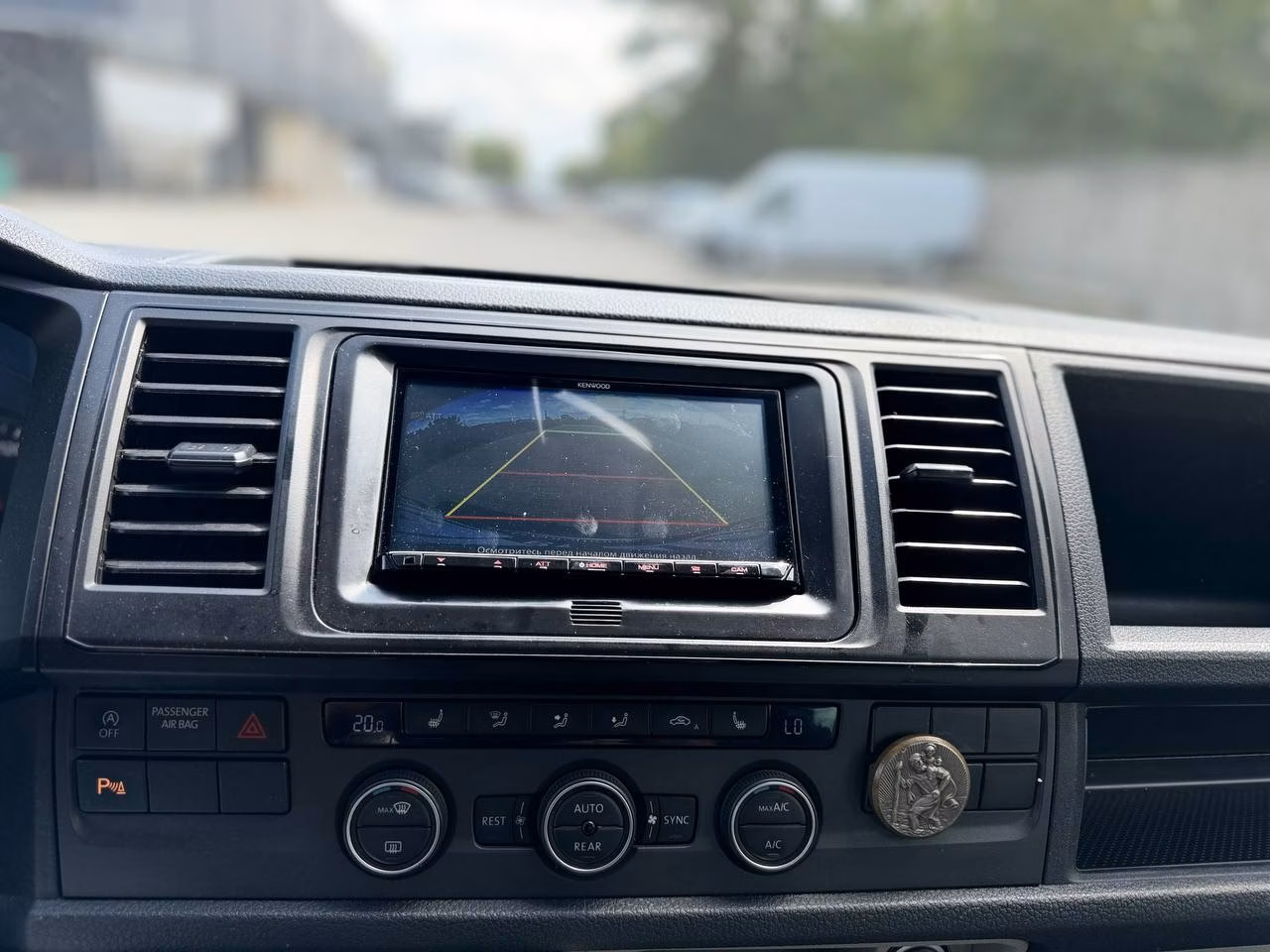 Volkswagen Caravelle фото 19