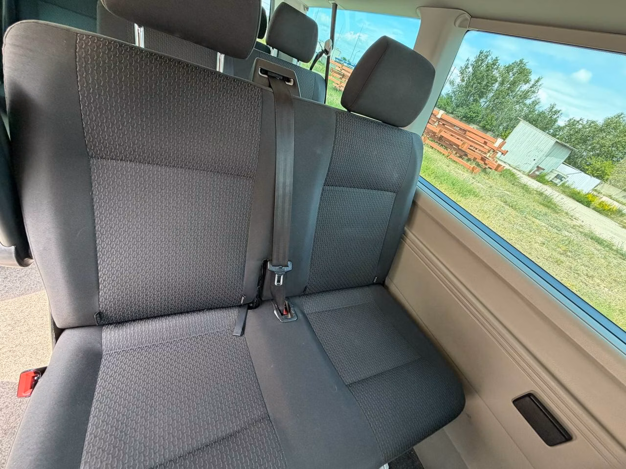 Volkswagen Caravelle фото 14